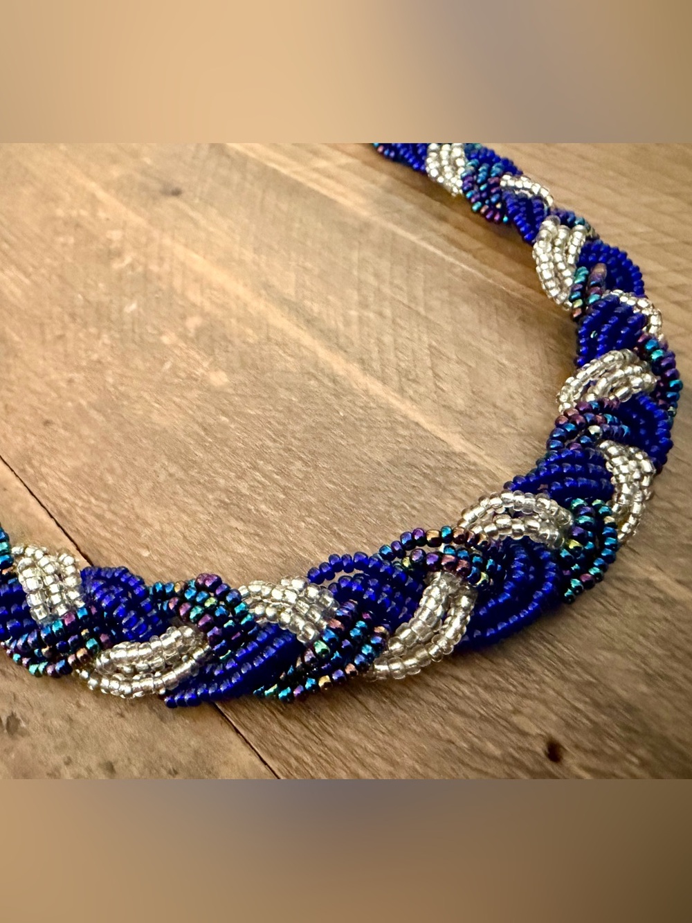 MULTI-STRAND GLASS SEED BEAD NECKLACE